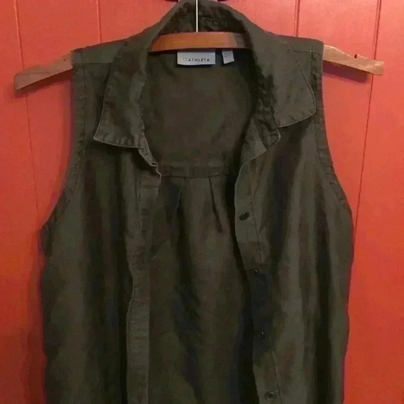 Athleta Tencel button down tank - Picture 3 of 9